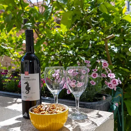 公寓 Iskra 2 斯普利特