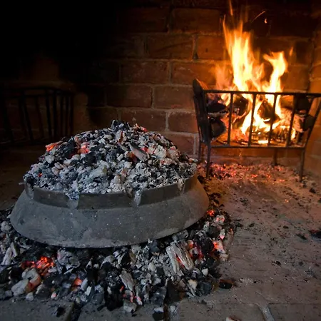 Iskra 2 アパート